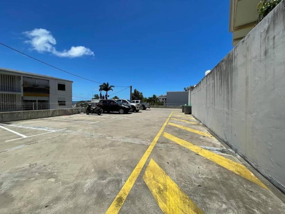 Appartement Cosy En Duplex Avec Jardin Et Cuisine A Trianon Noumea Esterno foto
